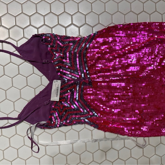 Nasty Gal Sequin Star Dress, pink Size 6 NWT TAYLOR SWIFT - Picture 2 of 4